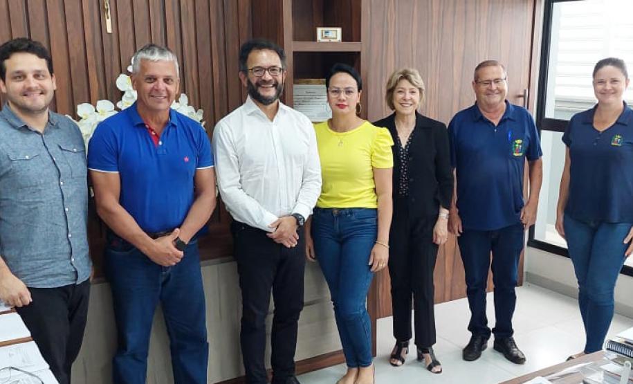 Reunião em São Tomé, com o prefeito Ocelio Leite e secretários