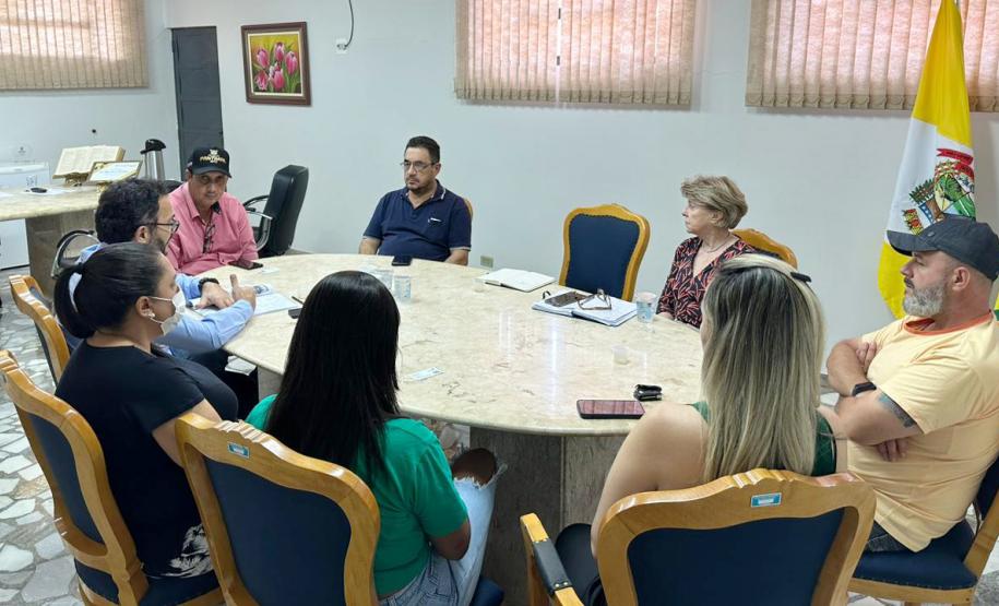 Em São Carlos do Ivaí, a reunião com o prefeito José Luiz Santos