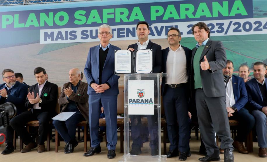 Banco do Agricultor Paranaense amplia linhas de crédito e terá juro zero para mulheres