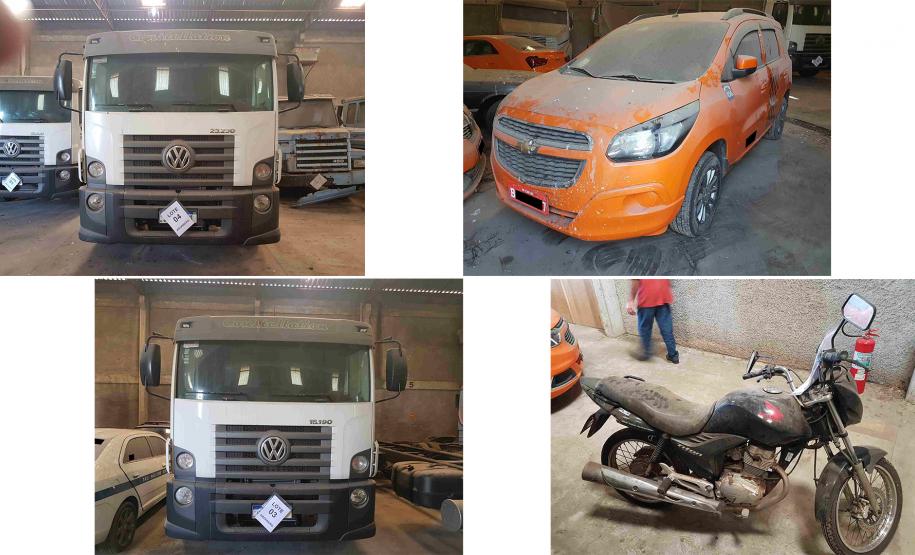 Caminhões, veículos de passeio e até uma motocicleta estão no leilão