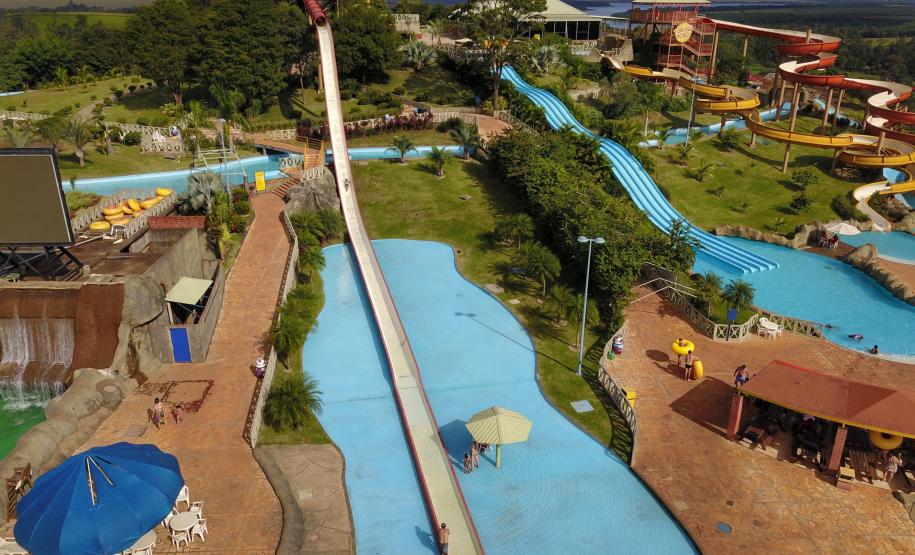 Vista aérea de Parque Aquático em Itaupulândia