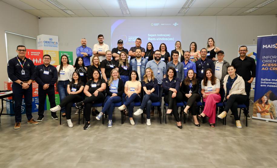 Em Pato Branco, agentes de crédito participam de capacitação