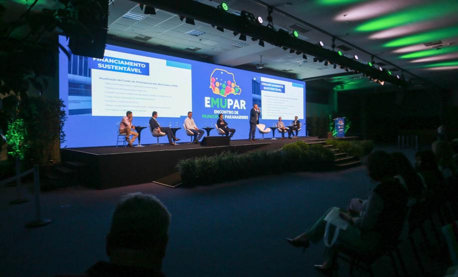 Sistema Paranaense de Fomento destaca importância do crédito no Emupar 2024