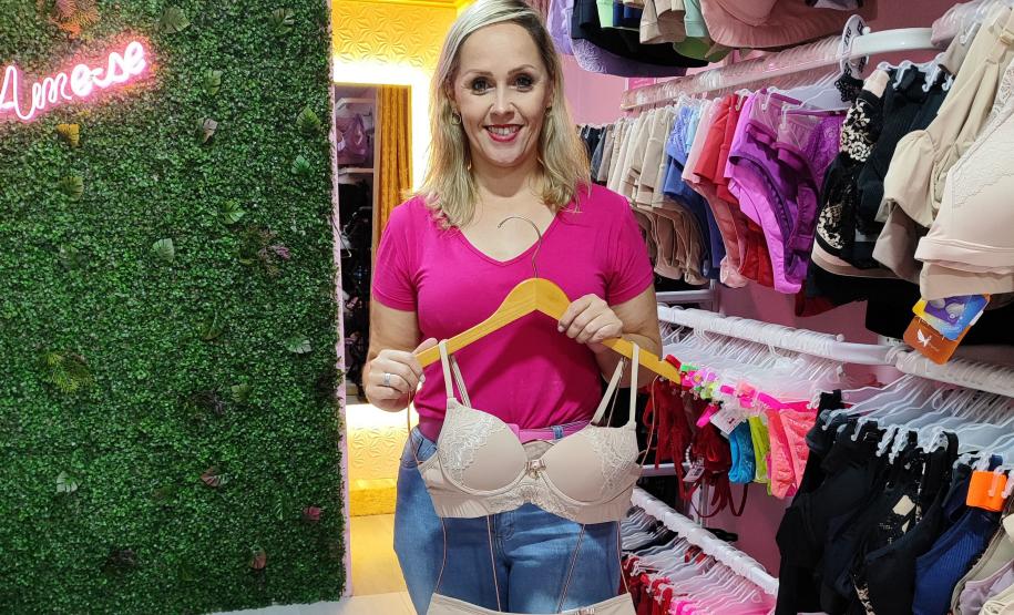 Paraná Recupera já beneficiou mais de 3.000 empresas; prazos encerram a partir deste mês. Na foto, Heveline Zbonik dos Santos