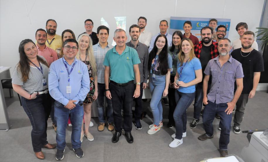 Equipe de Mercado da Fomento Paraná responsável pelo Atendimento ao Cliente e à Rede de Parceiros