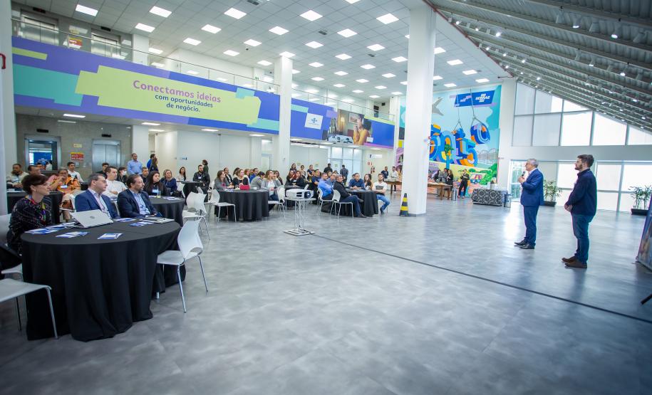 Fomento Paraná e Sebrae/PR promovem rodada de encontros com agentes de crédito