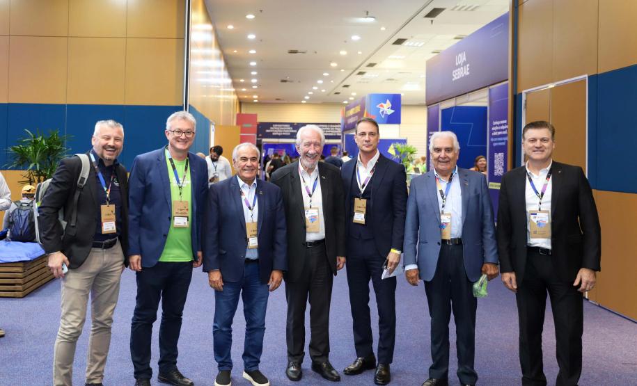 O vice-governador Darci Piana anunciou nesta quinta-feira (11), durante a abertura da Feira do Empreendedor Sebrae 2025, em Curitiba, a unificação e redução das taxas de juros para linhas de microcrédito e capital de giro disponibilizados pela Fomento Paraná para pequenas empresas.