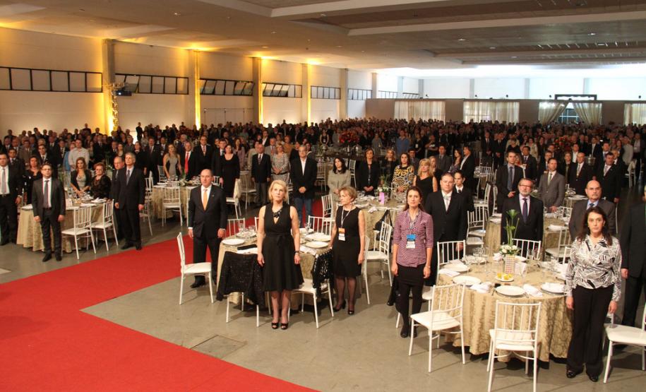 A abertura da HortiFruti Brasil Show 2013, que acontece nas dependências do Ceasa-PR, com a participação da Fomento Paraná.