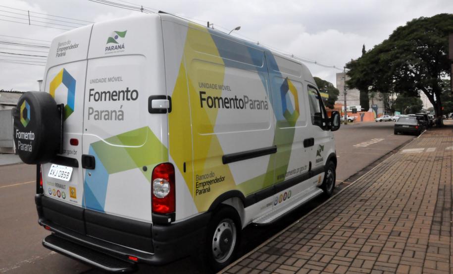 Fomento Móvel percorre Cascavel para divulgar linhas de crédito.