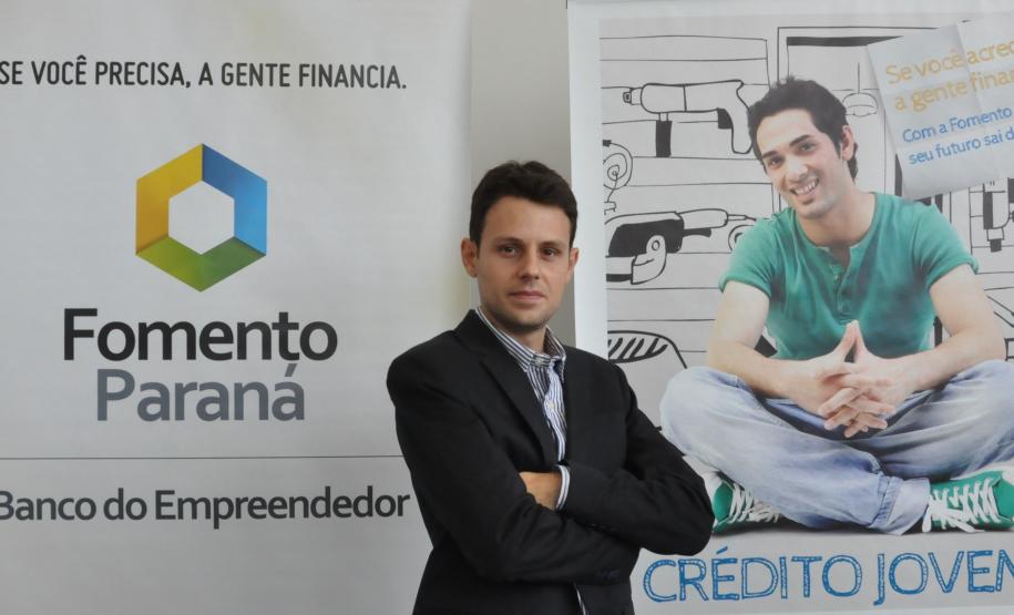 A Fomento Paraná, instituição financeira de desenvolvimento do Governo do Estado, vai encerrar o ano de 2013 atingindo marcas históricas no financiamento aos empreendedores paranaenses e aos municípios.