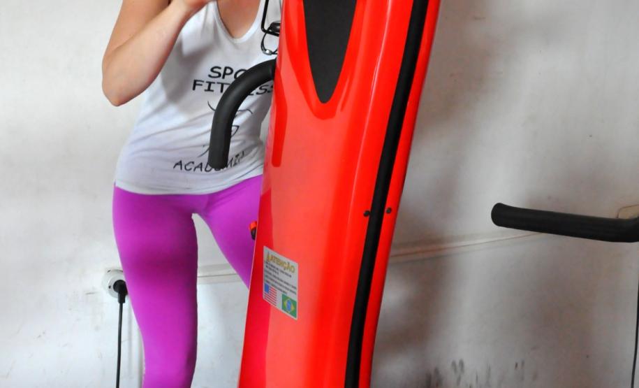 Valeria Ribeiro, proprietária de uma academia em Quatiguá, no norte pioneiro do Paraná, fez um financiamento para adquirir novos equipamentos.