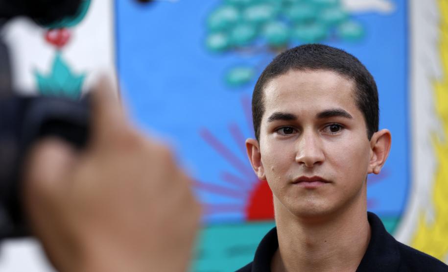 Fomento Paraná ajuda a criar empregos e gerar renda em Conselheiro Mairinck David Francisco de Oliveira Siqueira, agente de crédito da Fomento Paraná em Conselheiro Mairinck/PR.