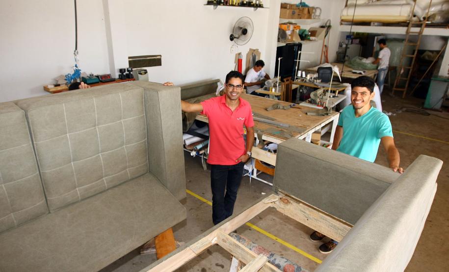 Rafael Sanches e Fernando Sanches, empresários dono da Estofados Globo em Maringá.