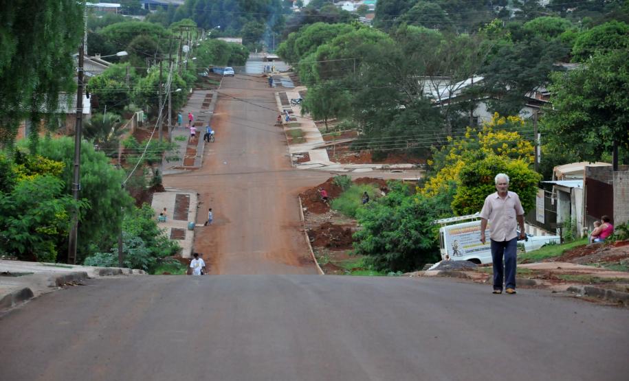 Obras de mobilidade e benfeitorias urbanas são o principal objeto dos pedidos de financiamento dos municípios de qualquer porte. Recursos beneficiam todas as regiões do estado