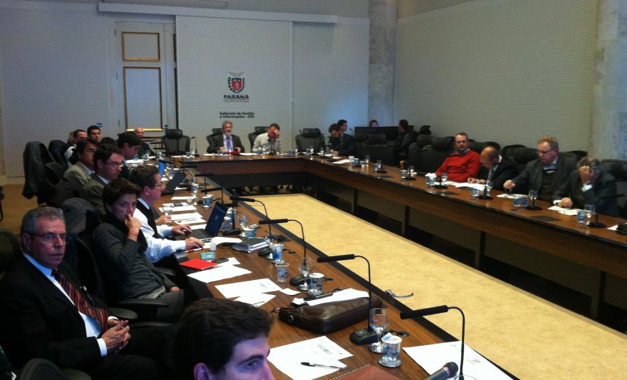 A Fomento Paraná, instituição financeira do Governo do Paraná, e a Finep – Inovação e Pesquisa, empresa pública vinculada ao Ministério da Ciência e Tecnologia, promoveram um evento técnico nesta quinta (5/6), em Curitiba, para discutir o processo de difusão a linha de crédito Inovacred no Paraná.