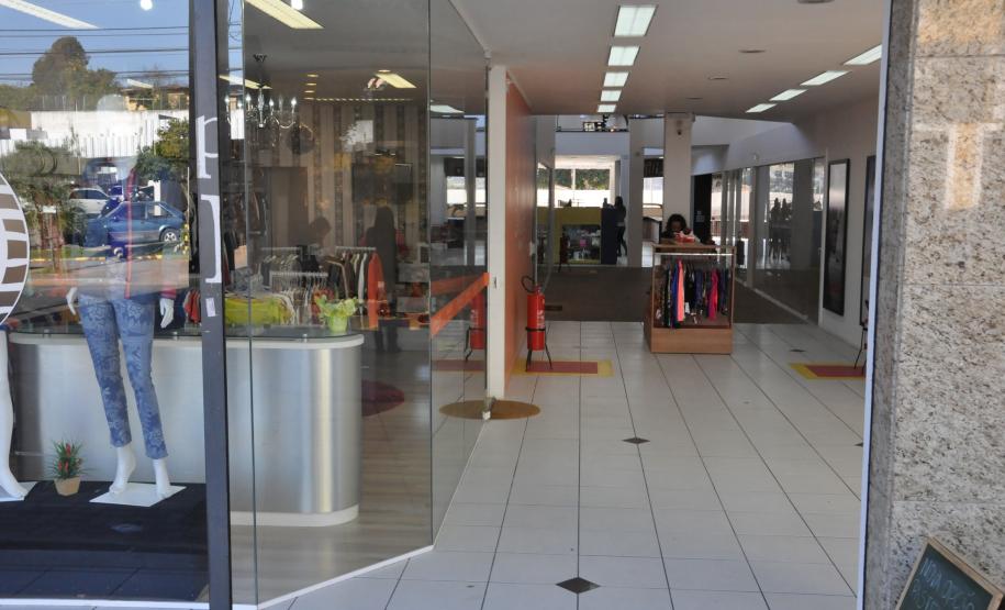 Umberto Basso Filho utilizou uma linha de crédito da Fomento Paraná para viabilizar a implantação de um pequeno shopping em um antigo imóvel de propriedade da família. O empreendimento proporcionou a criação de 80 empregos.