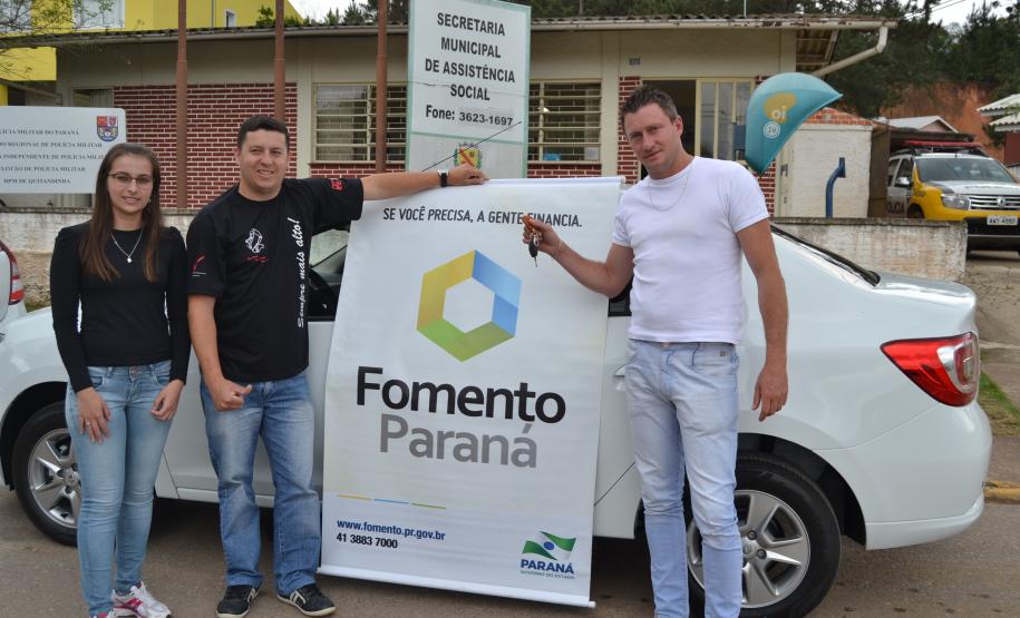 O motorista de táxi Leomir Antonio Hammrschmidt é o terceiro profissional de Quitandinha, na região metropolitana de Curitiba, a obter um financiamento da Fomento Paraná na linha de crédito exclusiva para taxistas.