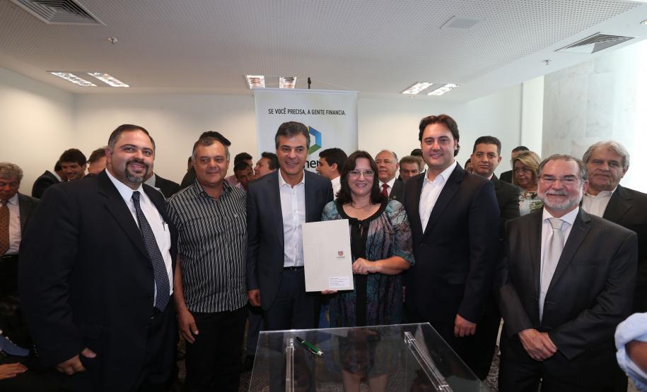 Guamiranga, Telma Regina Fenker.