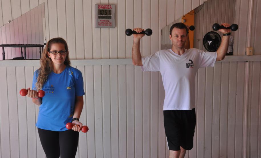 Milhares de pequenos negócios cresceram e se fortaleceram no Estado, nos últimos quatro anos, com apoio da Fomento Paraná. Um exemplo é o dos profissionais de educação física Rodrigo e Francielle Gelinski, da academia Top Fitness, de General Carneiro.