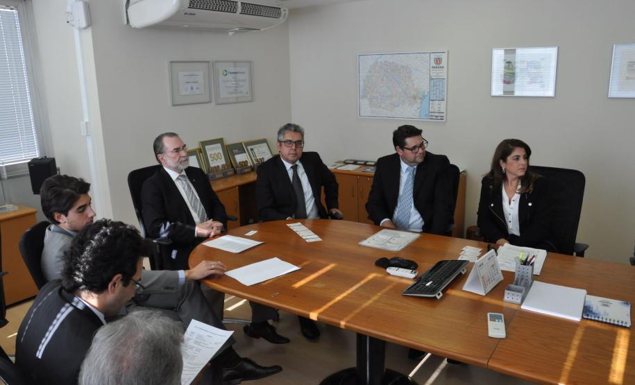 A empresa Isotron, que desenvolve máquinas e equipamentos para microsoldagem, vai desenvolver um novo módulo de solda a ponto para equipamentos industriais dos setores de eletroeletrônica, autopeças e metalmecânica.