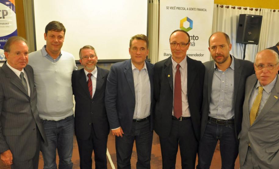 Encontro faz parte de uma ação da Associação Comercial do Paraná e da Fomento Paraná para divulgar serviços para melhorar a gestão das empresas, bem como linhas de crédito de baixo custo, para investimentos e melhorias.