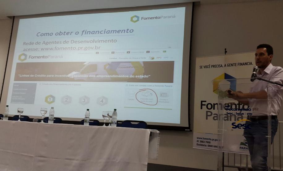 A Fomento Paraná está fazendo ações no litoral para promover a divulgação da linha de crédito Banco do Empreendedor - Transporte Escolar e Turismo e das ações da Operação Verão 2016 - Fomento Paraná. Nestq quinta-0feira, 24, o evento de lançamento foi realizado nas dependências do Sesc Caiobá.