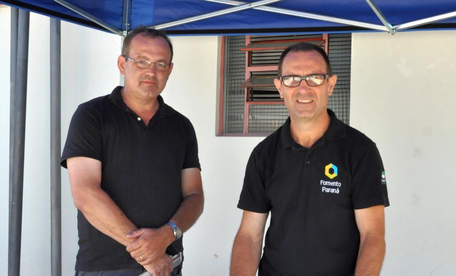 Governador reabre linha de crédito para atender taxistas do Paraná O governador Beto Richa anunciou nesta terça-feira (26), na cooperativa Rádio Táxi Faixa Vermelha, em Curitiba, a reabertura da linha de crédito Banco do Empreendedor – Taxista, da Fomento Paraná.