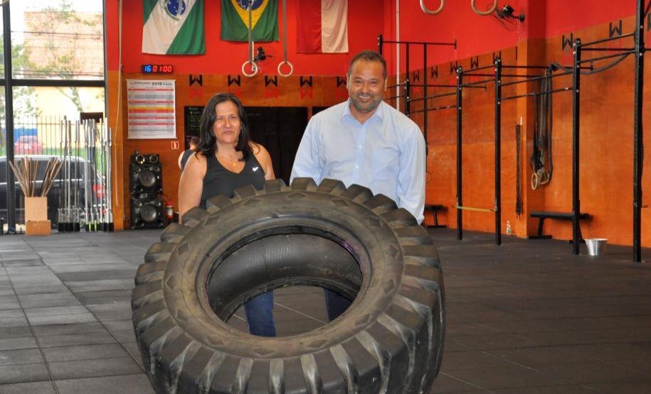 Jeferson e Neide Ramos, empreendedores da Crossfit Widia, de Curitiba.