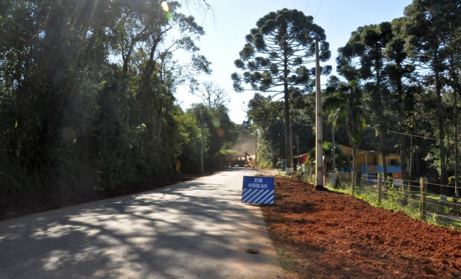 CEF renova limite de crédito da Fomento Paraná para operar com financiamentos da linha FGTS Pró-Transporte Estrada do Palmitalzinho, em Quatro Barras, pavimentada com recursos da linha FGTS-PróTransporte, operacionalizada pela Fomento Paraná. Trecho liga Estrada da Graciosa à BR-116.