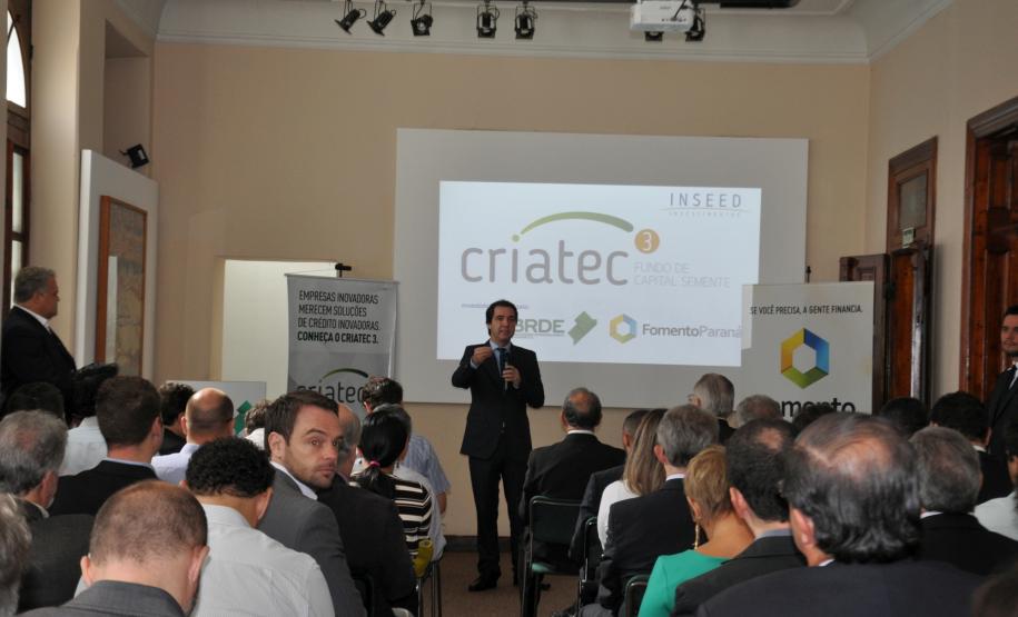 BRDE, Fomento Paraná e Inseed apresentam o Fundo Criatec 3 O novo fundo de capital semente Criatec 3 foi apresentado nesta quinta (17), em evento realizado na sede do BRDE em Curitiba, com participação da Fomento Paraná, BRDE, Secretaria de Estado da Ciência e Tecnologia e representantes de dezenas de entidades e empresas voltadas à tecnologia e à inovação no estado. Curitiba, 17 de março de 2016.