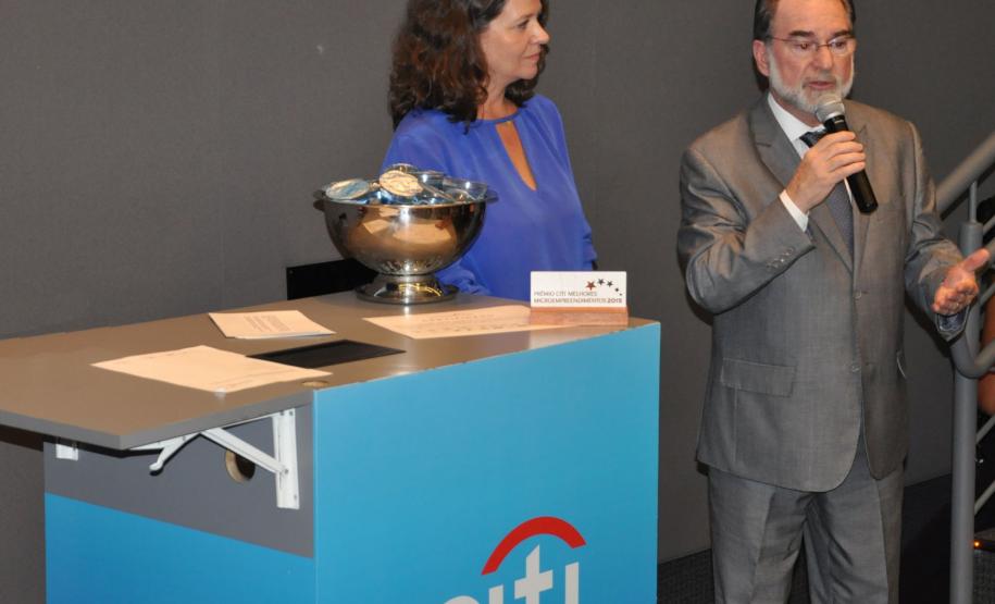 A Fomento Paraná, instituição financeira de desenvolvimento do Governo do Paraná, foi a vencedora da 10ª edição do “Prêmio Citi Melhores Microempreendimentos” (www.pcmm.com.br) na categoria Gestão Inovadora para Instituições de Microfinanças.