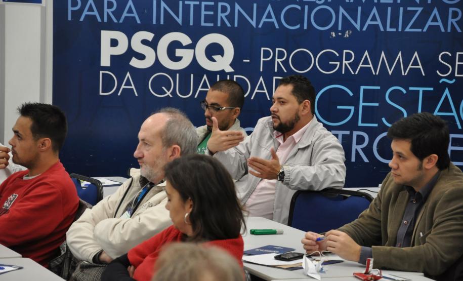 Fomento Paraná realiza Encontros Regionais com agentes Encontro Regional da Fomento Paraná realizado em Curitiba.