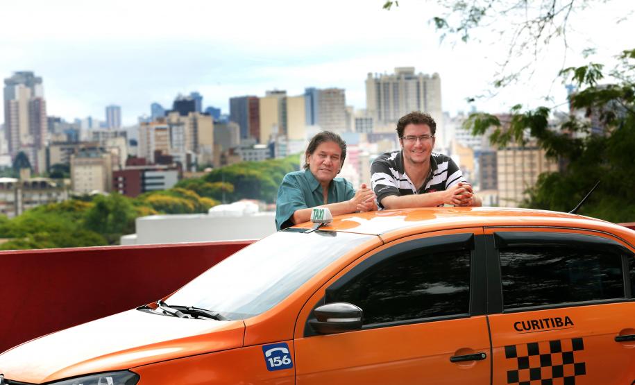 A Fomento Paraná, instituição financeira de desenvolvimento do Governo do Estado, atingiu nesta semana a meta estabelecida para 2016 de contratar R$ 10 milhões em financiamentos de veículos para prestar serviços de táxi.