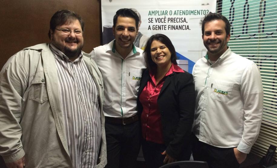 Foi inaugurado nesta terça (28/6) o "Ponto de Atendimento da Fomento Paraná em Andirá ", instalado na Associação Comercial e Empresarial de Andirá – ACEAD, com dois agentes de crédito.