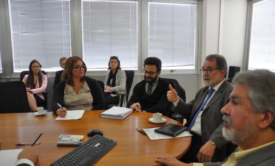 Estudo identificou que, para um aumento de 1% no valor médio contratado em operações do programa de microcrédito da Fomento Paraná, o PIB dos municípios paranaenses participantes aumentou 0,32%, em média, entre 2010 e 2013.