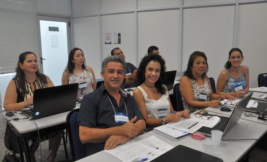 Turma extraordinária do curso de capacitação foi aberta para atender à demanda dos novos prefeitos eleitos e tem representantes de diversas regiões do estado.