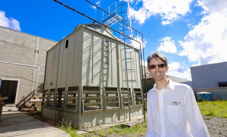 Rodrigo Duarte, sócio da Solidda Energia, fabricante de turbinas a vapor a partir de biomassa. Crédito da Fomento Paraná ajudou no desenvolvimento do projeto das turbinas. Foto: Arnaldo Alves / ANPr.