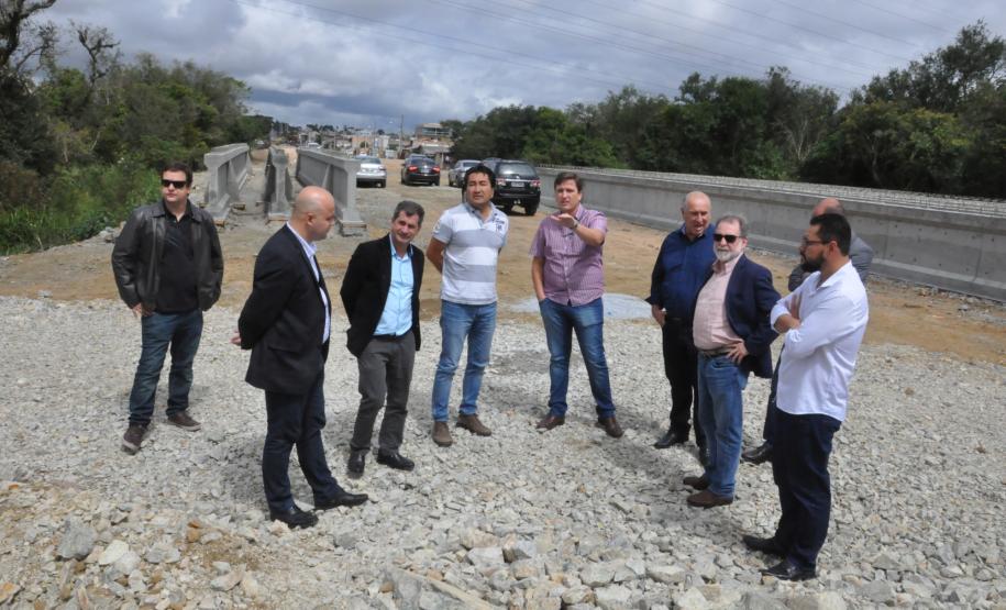 São José dos Pinhais renova parceria com a Fomento Paraná Acordo mantém o programa que oferece crédito a empreendedores locais e já liberou, desde 2011, mais de R$ 24,6 milhões em crédito