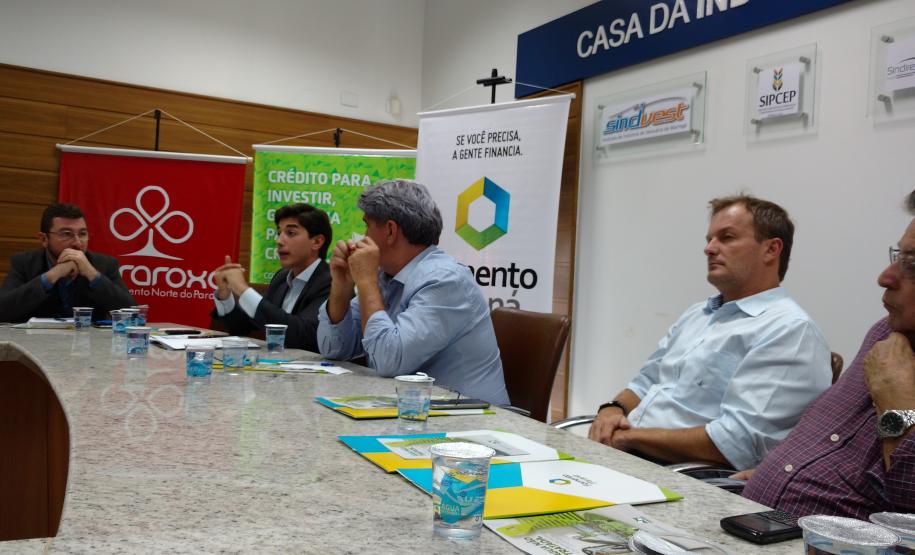 A Fomento Paraná está participando do projeto Roadshow de Desenvolvimento Regional promovido pela Agência Terra Roxa de Desenvolvimento do Norte do Paraná, uma entidade criada para atuar na atração de investimentos e fomento de negócios.