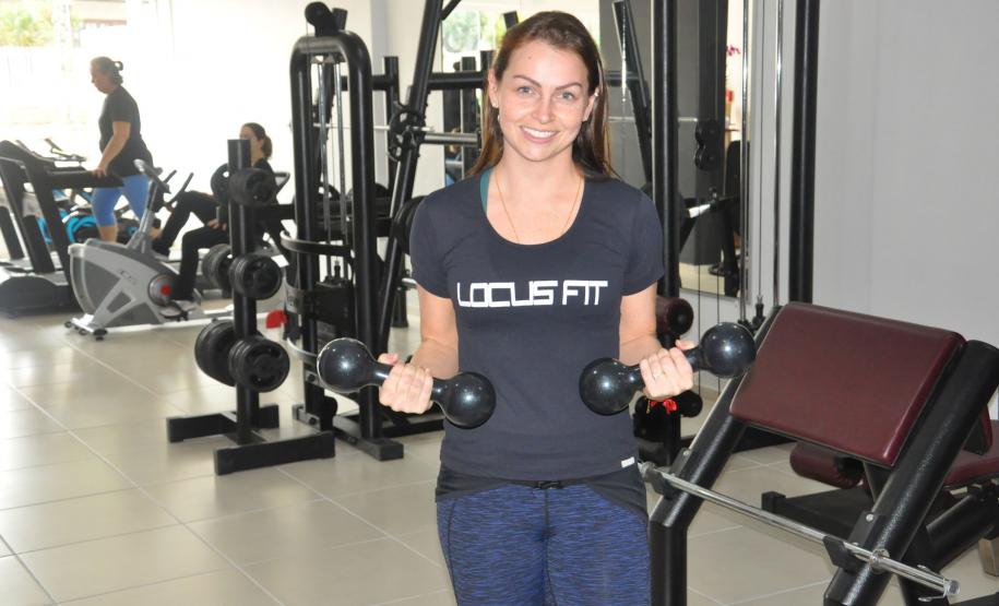 A profissional de educação física buscou financiamento da Fomento Paraná para montar a academia, inaugurada em maio de 2017.