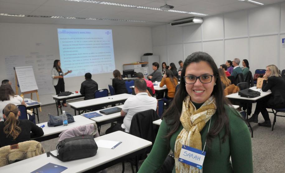 Sarah Rocha, participante do curso de correspondente da Fomento Paraná.