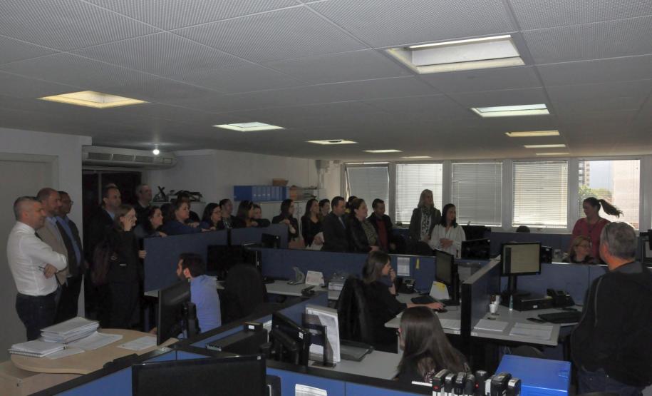 Fomento Paraná conclui capacitação de correspondentes Grupo que participou do treinamento representa 16 associações comerciais, industriais e empresariais que atuam em todas as regiões do estado.