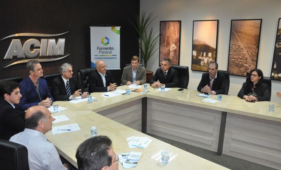 A Instituição financeira do Governo do Estado formalizou parceria para a Associação Comercial de Maringá operar como Correspondente Fomento Paraná no financiamento de projetos de empresas de micro, pequeno e médio porte, em valores a partir de R$ 20 mil até R$ 1,5 milhão