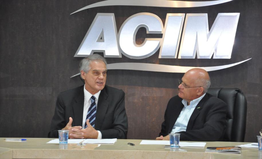 A Instituição financeira do Governo do Estado formalizou parceria para a Associação Comercial de Maringá operar como Correspondente Fomento Paraná no financiamento de projetos de empresas de micro, pequeno e médio porte, em valores a partir de R$ 20 mil até R$ 1,5 milhão