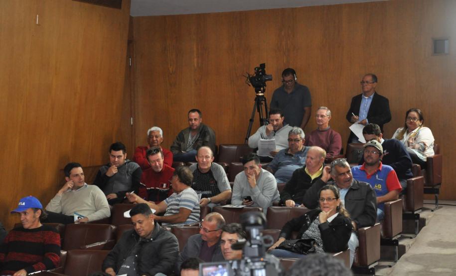 A Fomento Paraná realizou um leilão nesta terça-feira (7) para alienação de bens disponibilizados após processo de cobrança judicial ou administrativa.