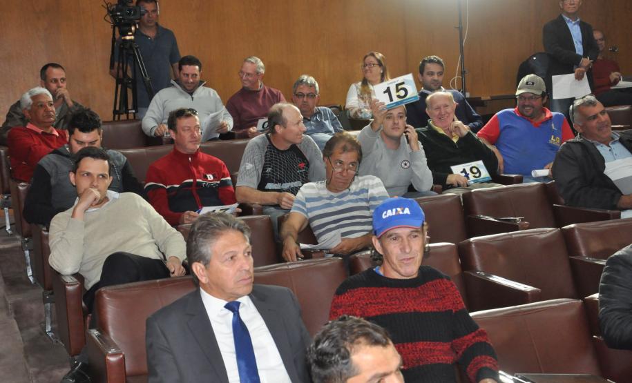 A Fomento Paraná realizou um leilão nesta terça-feira (7) para alienação de bens disponibilizados após processo de cobrança judicial ou administrativa.