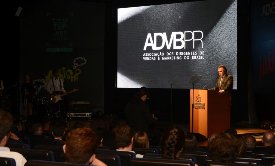 ADVB-PR premia vencedores do Top de Marketing 2017 Luiz Malucelli Neto, diretor de Mercado, em discurso para empresários e agências de publicidade e propaganda durante a premiação do Top de Marketing da ADVB-PR.