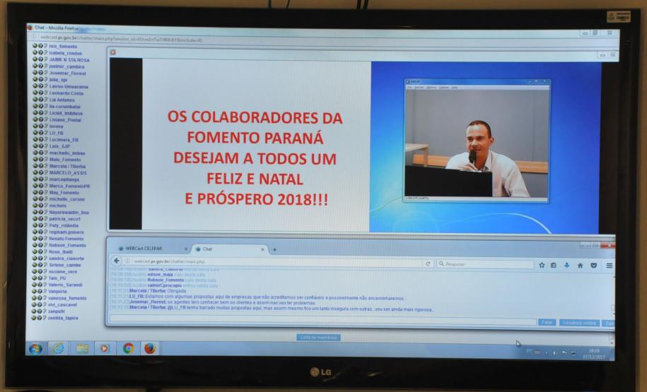 Webcast com correspondentes e agentes de crédito A Fomento Paraná realizou dois encontros virtuais via transmissão webcast com correspondentes e agentes de crédito nesta terça-feira, 7/12. A transmissão foi realizada a partir das instalações da Celepar, que preparou uma sala de bate-papo e os equipamentos para transmissão em vídeo para todo o estado.