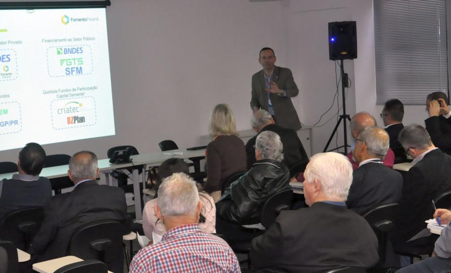 Fomento Paraná recebe consultores de negócios para apresentação das linhas de crédito.