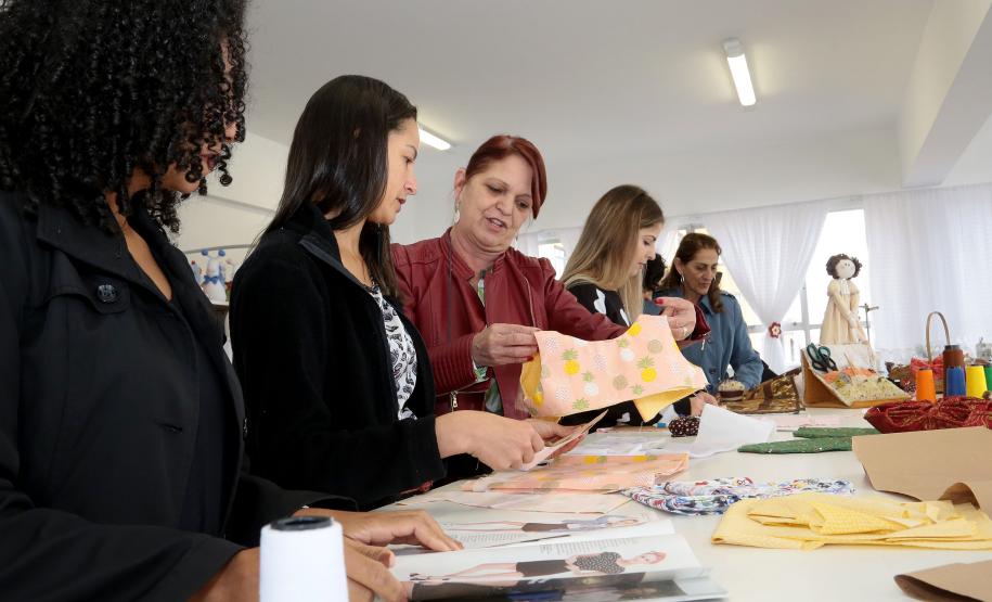 Em quatro anos, Fomento Paraná disponibilizou crédito para 10 mil mulheres A Fomento Paraná tem uma linha de crédito especial que apoia e estimula o empreendedorismo feminino em todo o Estado